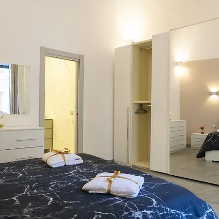 Leoscar In Center Self Check-in Apartamento *